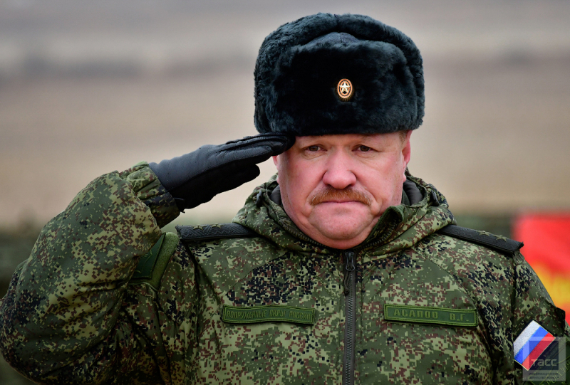 Tướng Valery Asapov