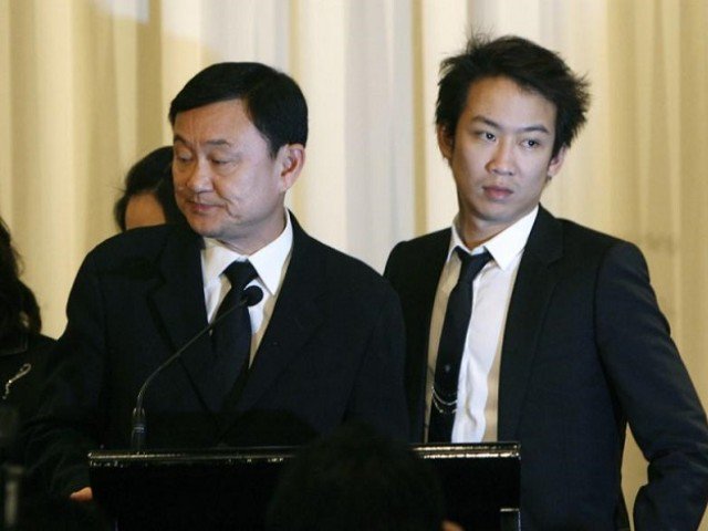 Ông Thaksin Shinawatra  và người con trai