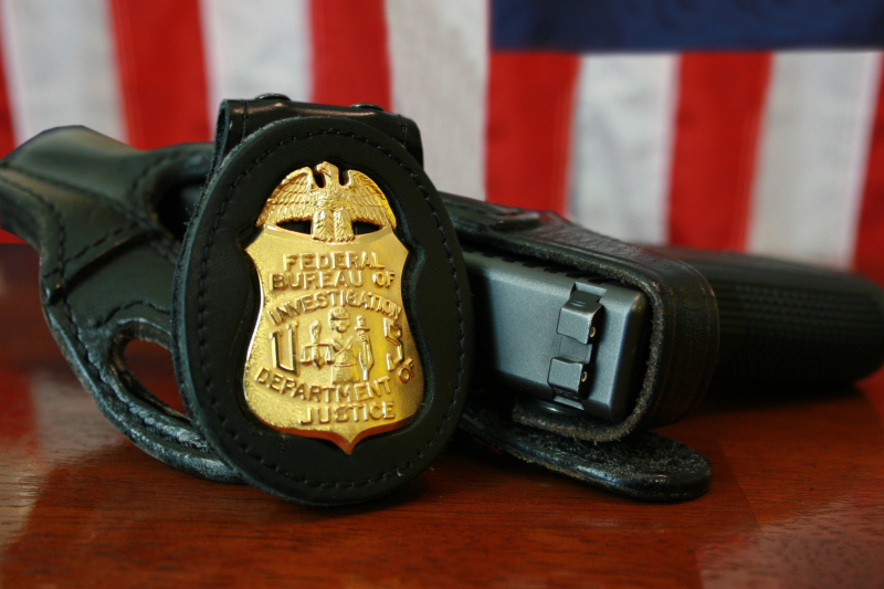 FBI_Badge_&_gun