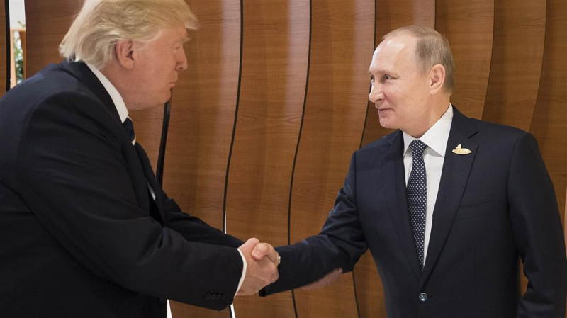 Tổng thống Mỹ Donald Trump và Tổng thống Nga Putin