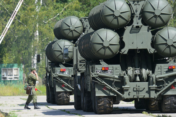 Tên lửa S-400 do Nga chế tạo