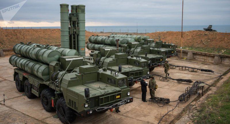 Tên lửa S-400 do Nga chế tạo