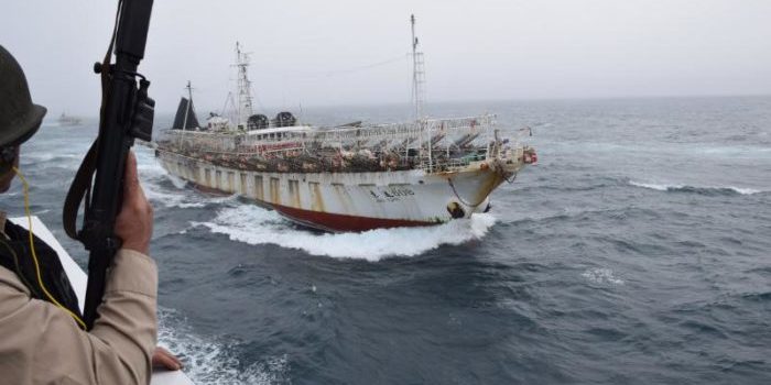 Lực lượng tuần duyên Argentina ngăn chặn 1 tàu cá 
