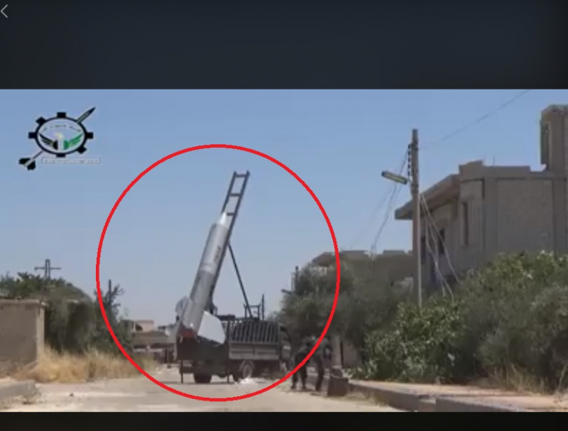 Phiến quân Syria bắn tên lửa khủng