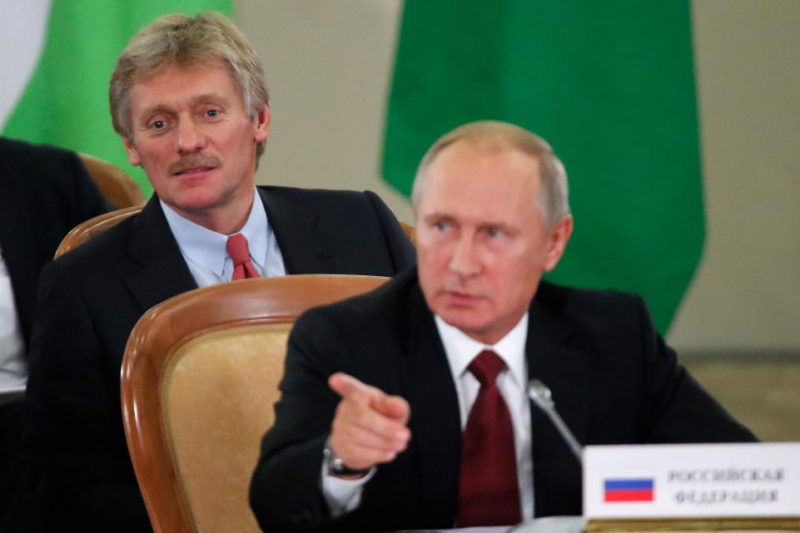 Tổng thống Putin và ông Dmitry Peskov