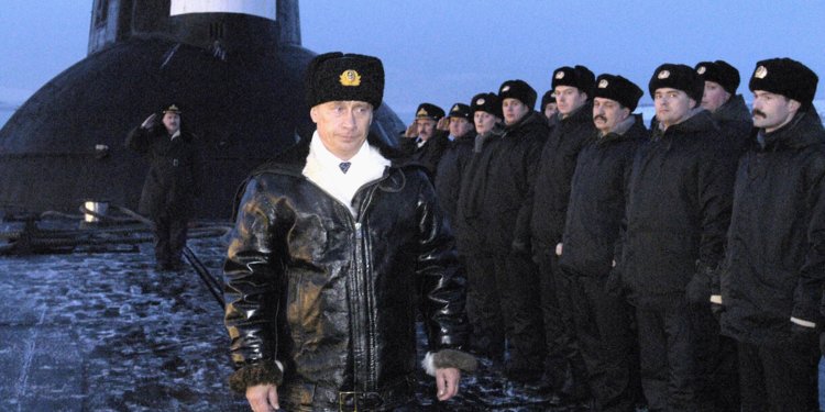 Tổng thống Putin và lực lượng tàu ngầm Nga