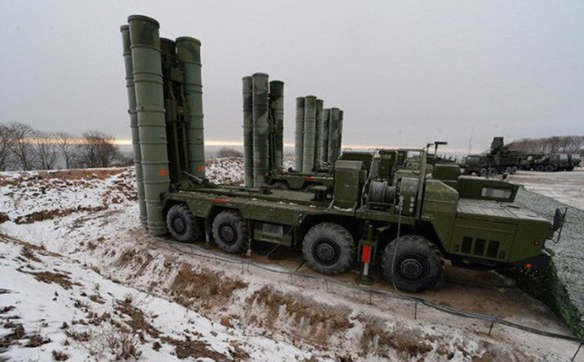 Tên lửa phòng không S-400