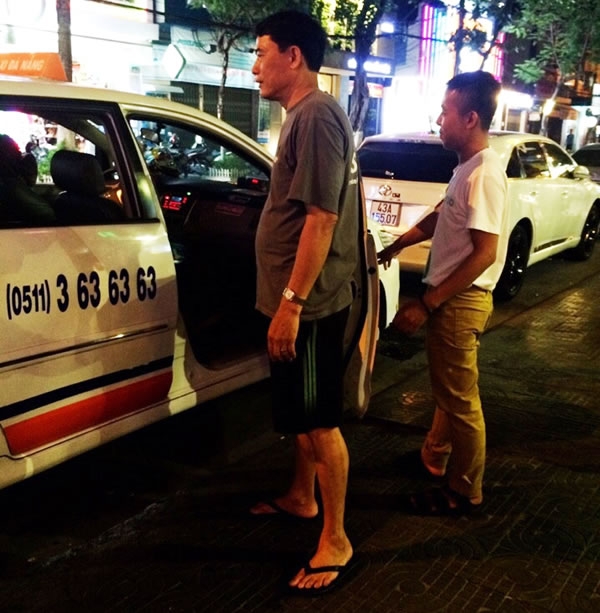 Nhà hàng Ecstasy Đà Nẵng hỗ trợ đặt xe taxi đưa kh