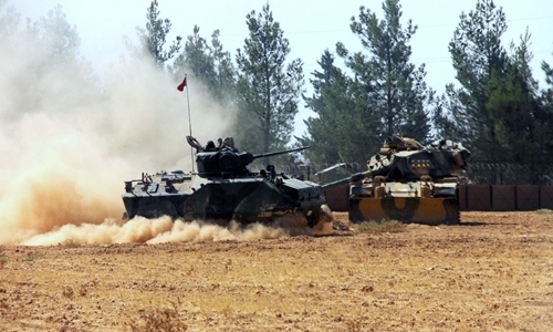 Xe tăng Thổ Nhĩ Kỳ ở khu vực biên giới Syria