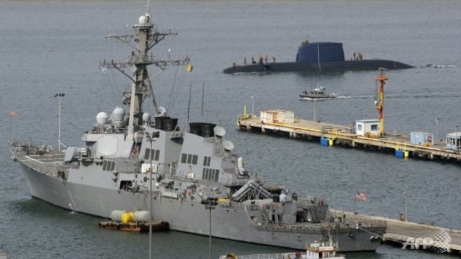 us-uss-decatur-at-the-israeli-port-of-haifa-in-200