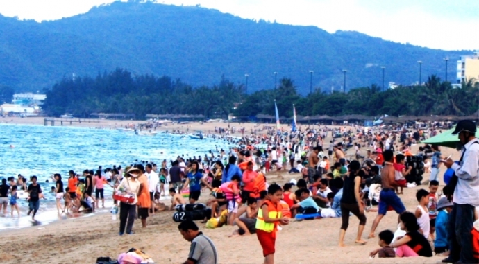 Bien nha trang mua dong khac