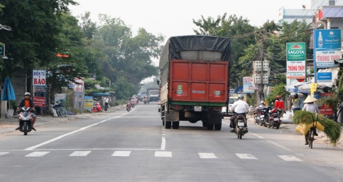 khuyen-gop-ung-ho-dong-bao-mien-trung