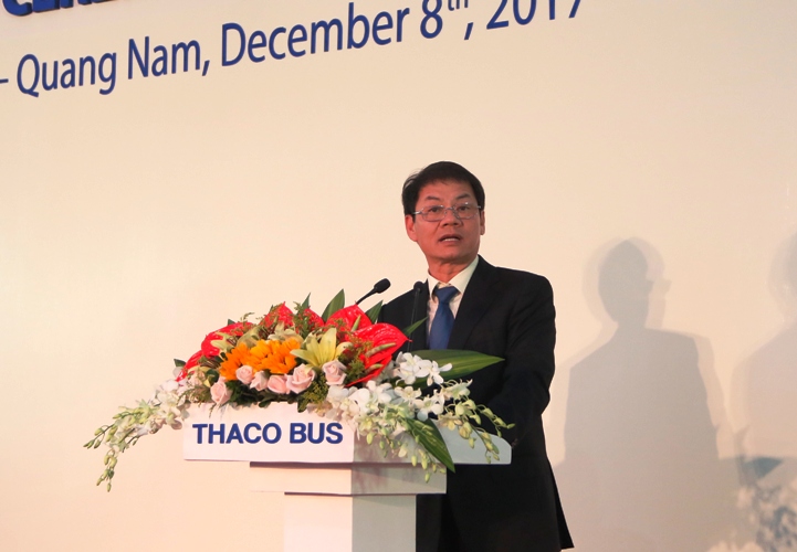 khanh-thanh-bus