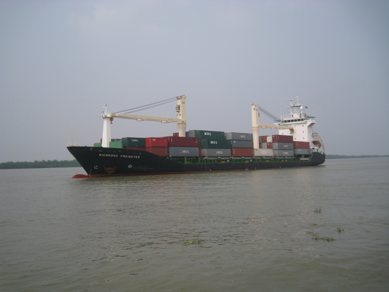 Anh tàu BD Freighter