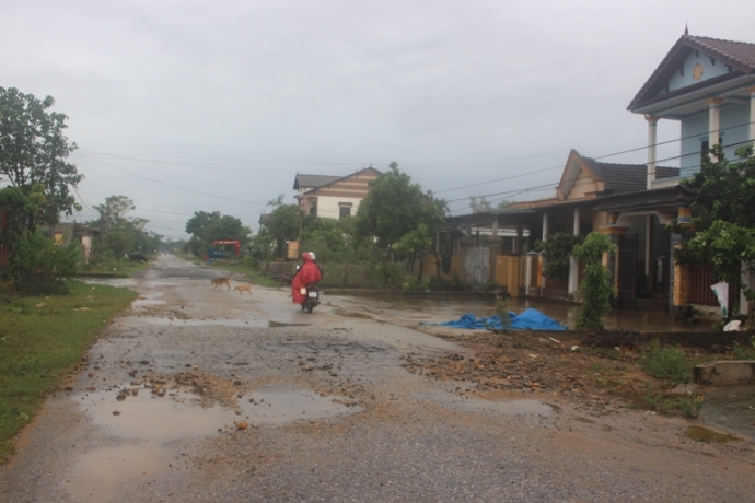 Nhieu- tuyen- duong- o- Vinh- Linh- van- con- nuoc