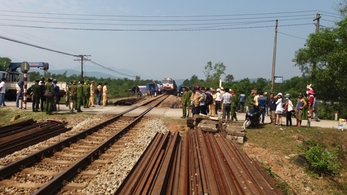 Chinh- thuc- thong- tuyen- duong- sat- Bac- Nam- v