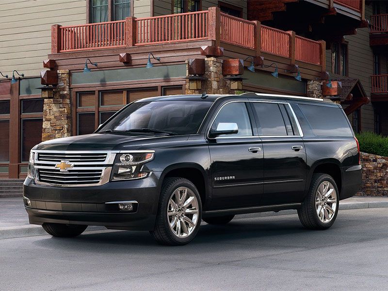 2017-Chevrolet-Suburban-exterior-hero