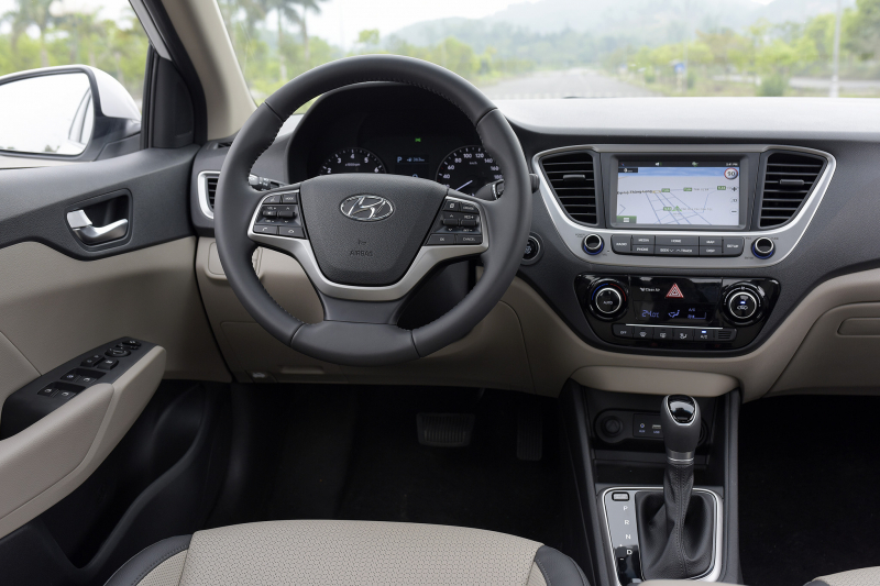 Hyundai Accent 2018 - 42 copy (1)