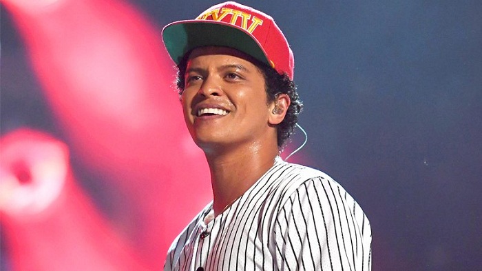 bruno-mars-zoom