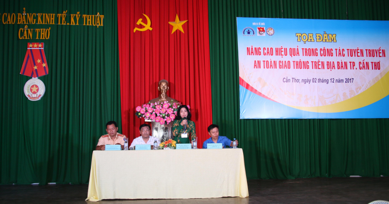 Bà Trần Thị Xuân- Phó Trưởng Ban an toàn giao thôn