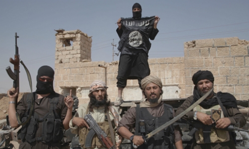 Islamic-State-Militants-P-009-1440-1451551410