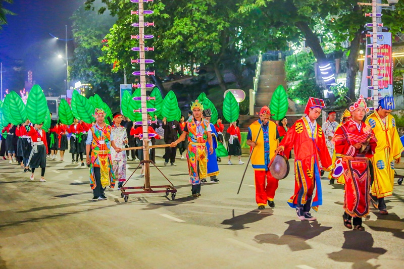 Carnaval Hạ Long 2018 (3)