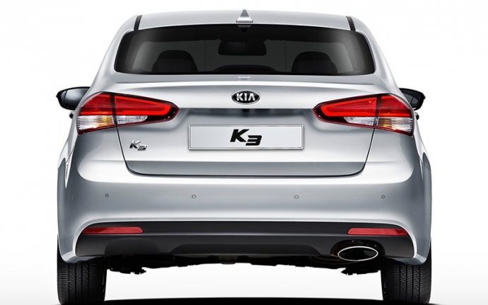 Kia-K3-Facelift-2016-gia-267-trieu-dong (3)