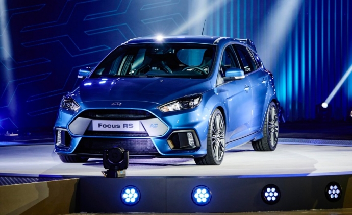 2017-Ford-Focus-RS-01-876x535