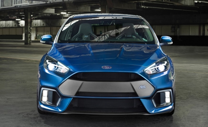 2017-Ford-Focus-RS-04-876x535