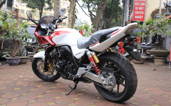 xegiaothong_Honda_CB400 Super Bol D