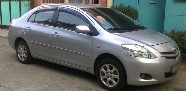 xegiaothong_ban_xe_cu_toyota_vios_doi-2010