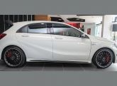 xegiaothong_mercedes_benz_amg_a45_gia_2,8ty_dong5