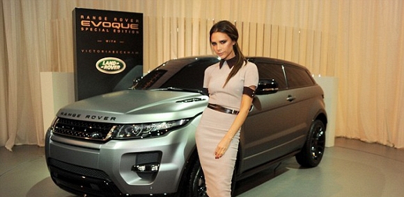 Xegiaothong_victoria_beckham_rao_ban_sieu_xe_Range