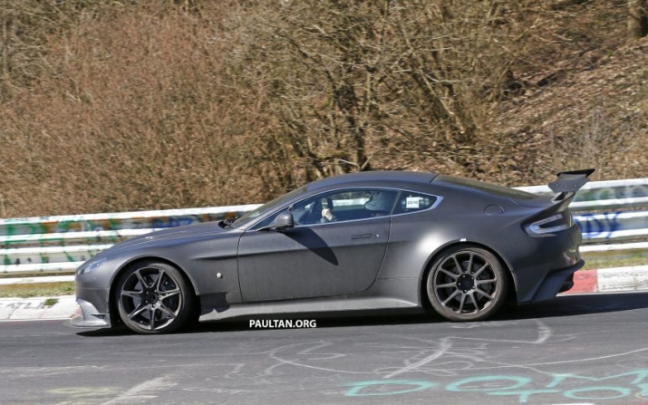 Xegiathong_Aston_Martin-Vantage_GT8-spyshots (6)