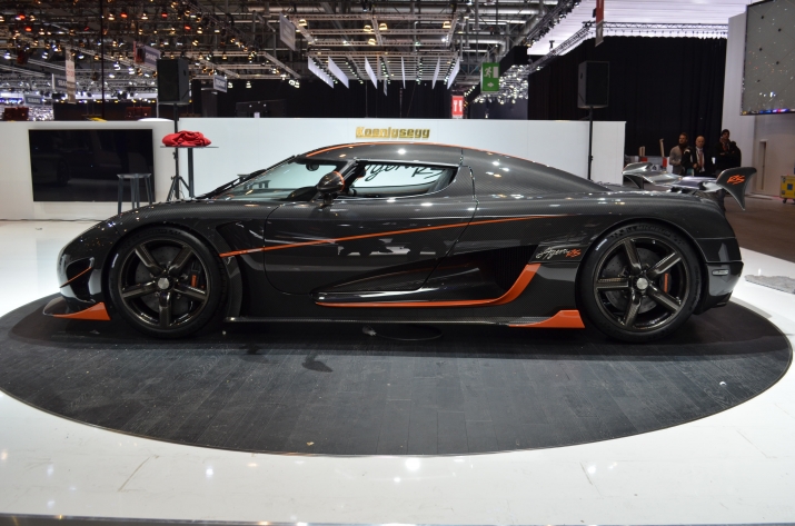 xegiathong_Koenigsegg_Agera_RS_giao_ban_5_trieu_us