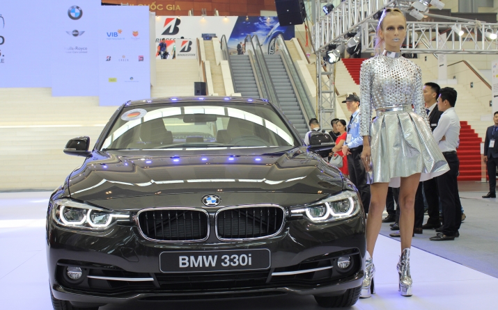 Xegiaothong_trien_lam_BMW2016 (9)