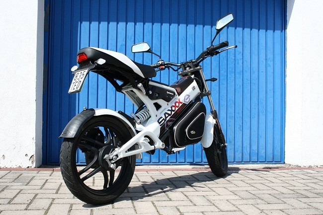 Xegiaothong_sfm_saxxx_madass_e_electric_scooter_lo