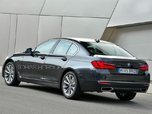 Xegiaothong_BMW_5series_ra_mat_trien_lam_xe_hoi_pa