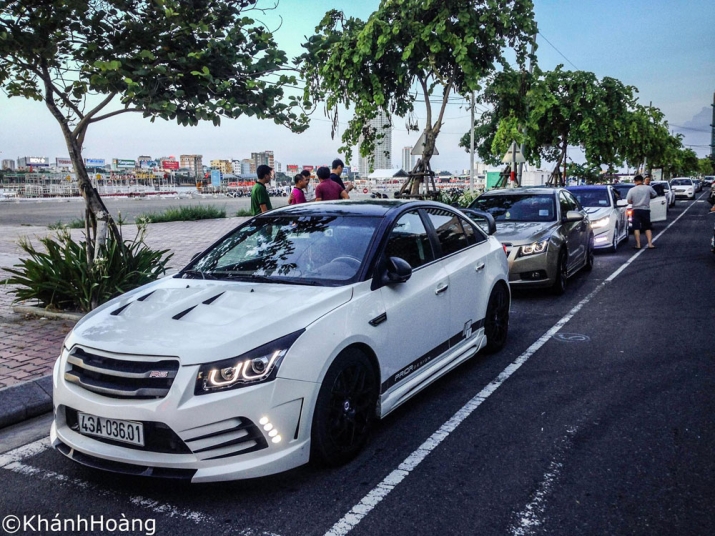 Xegiaothong_chevrolet_cruze-do-canh_cua_chim (3)