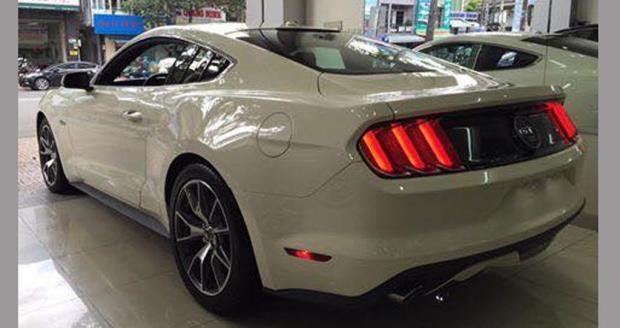 Xegiaothong-ford-mustang-gt-50-limited-edition-han