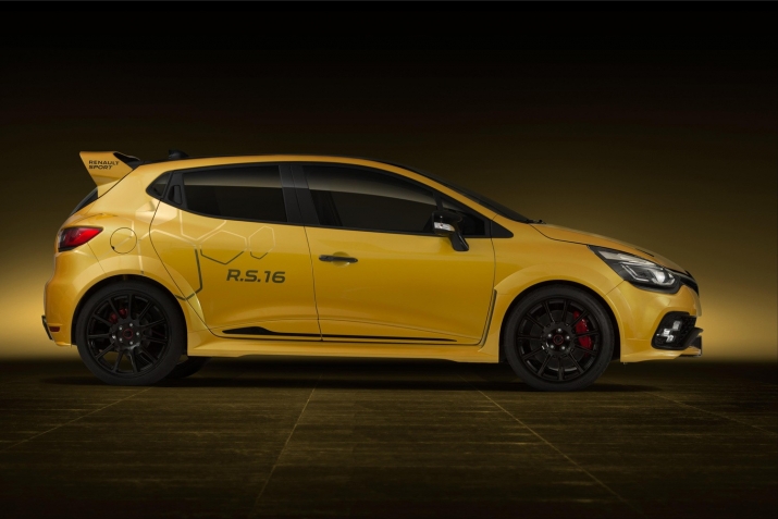 Xegiaothong-renault-clio-rs-3_7914 (1)