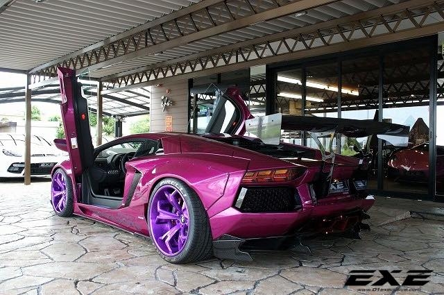 Xegiaothong_Lamborghini_Aventador_do_mau_tim (7)