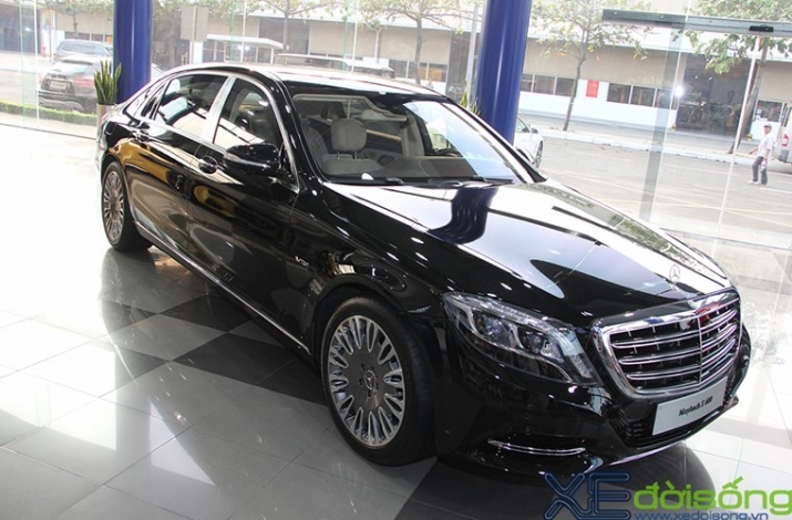 Xegiaothong-giang-my-mercedes-maybach-s600-tien-ty