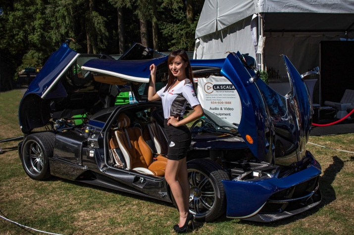 Xegiaothong-Le-hoi-sieu-xe-Luxury-Supercar-Weekend