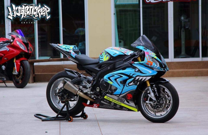 Xegiaothong-bo-suu-tap-anh-bmw-s1000rr-du-sac-mau 