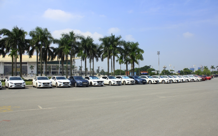 Xegiaothong_dan-xe_Mazda3_tu_hoi_o_Ha_Noi (9) - Co