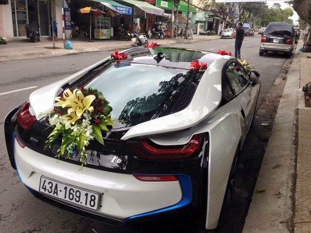 Xegiaothong_xe_bmw_i8_don-dau (5)