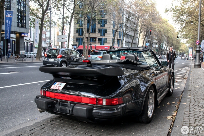 Xegiaothong-porsche-930-turbo-flatnose-khoe-dang-t