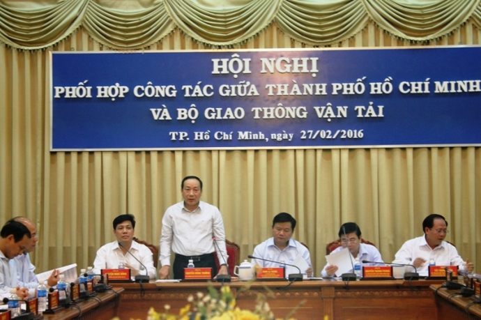 Thứ trưởng Bộ GTVT Nguyễn Hồng Trường phát biểu tạ