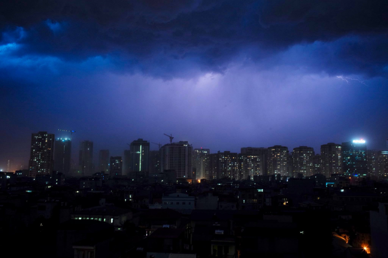 mua dong ha noi chieu 18:5